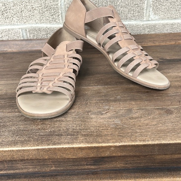 Eileen Fisher Shoes - Eileen Fisher Women's Rato Sandals Tumbled Nubuck Size 8